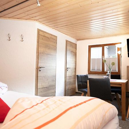 Hotel Restaurant Amadeus - Inclusive Skipass Und Vieles Mehr Bad Hindelang Exteriör bild